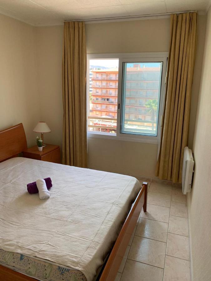 רוזס Appartement Premiere Ligne De Mer Avec Piscine מראה חיצוני תמונה